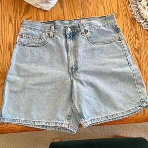 Levi’s 550 relaxed fit vintage shorts